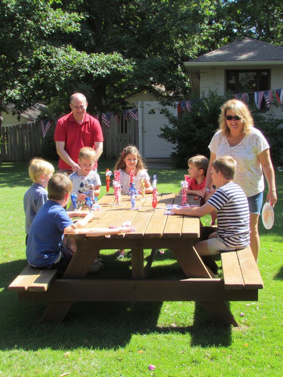 patriotic family game prizes